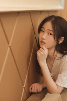 快再深一点娇喘视频床震亲胸